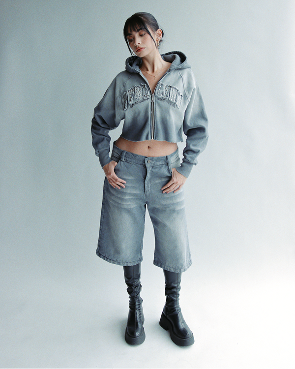 Gray Washed Denim Jorts Mujer