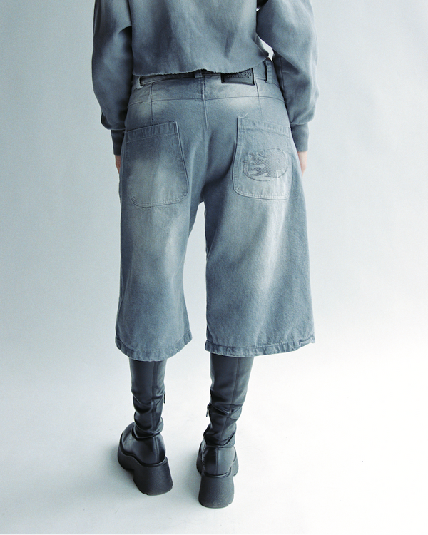 Gray Washed Denim Jorts Mujer