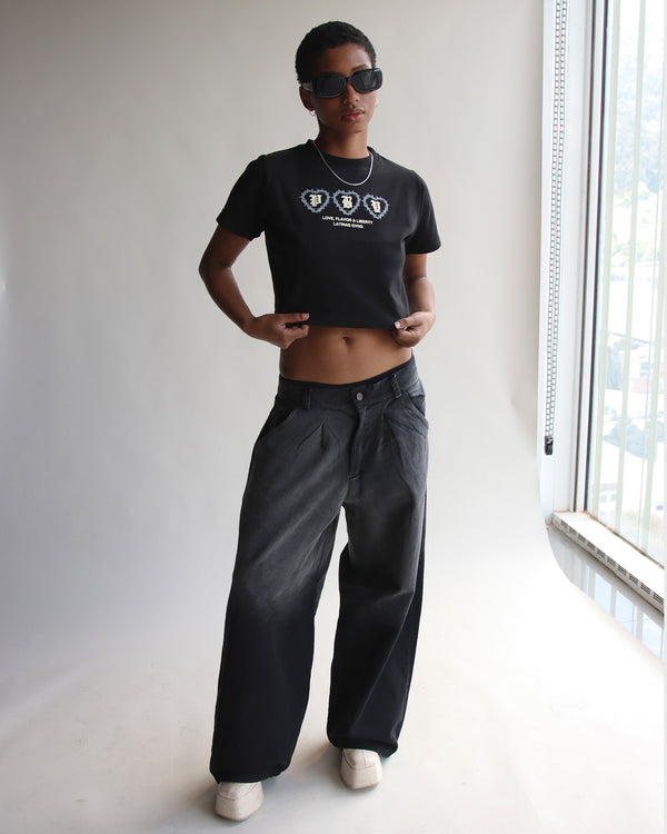 Baby tee negra