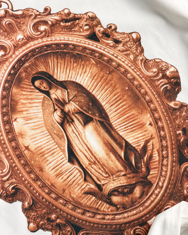Camiseta Blanca Virgen Ft Nanpa Básico - Que Tin y Que Tan