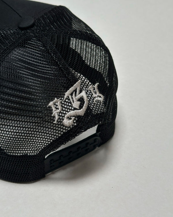 Gorra Blessd Pitbullying