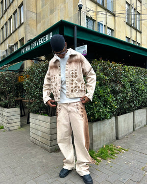 Pantalón Beige Monograma Pitbullying