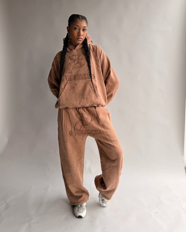 SET HOODIE + JOGGER STAR GANG CAFÉ MUJER