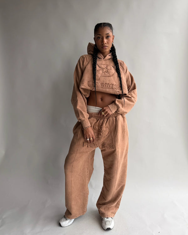 SET HOODIE + JOGGER STAR GANG CAFÉ MUJER